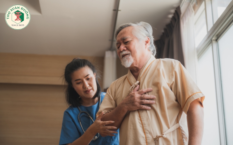 Các bệnh và tình trạng phổ biến liên quan đến tuổi tác