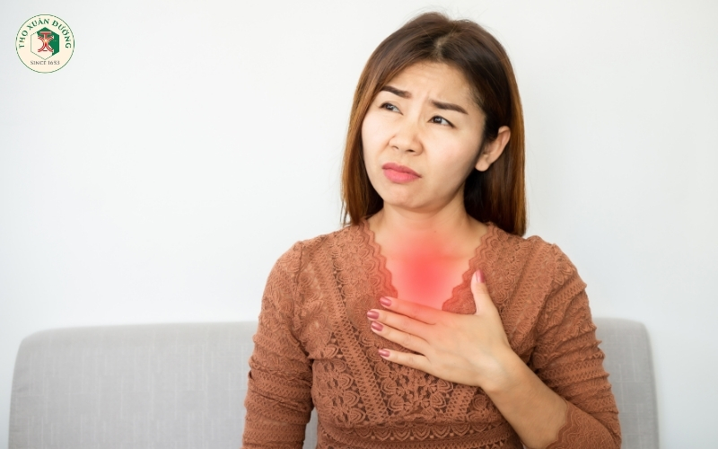 Khàn giọng kéo dài tưởng viêm họng, hóa ra trào ngược dạ dày